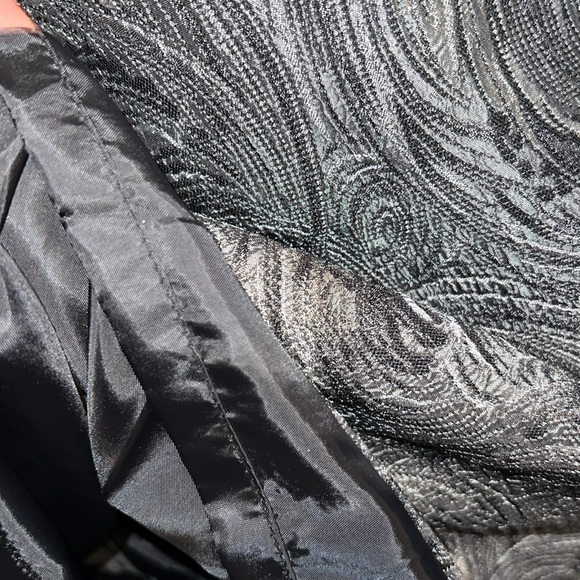 Kasper Black Silver Metallic Swirl V-neck Lined Sheath Dress - Picture 8 of 11